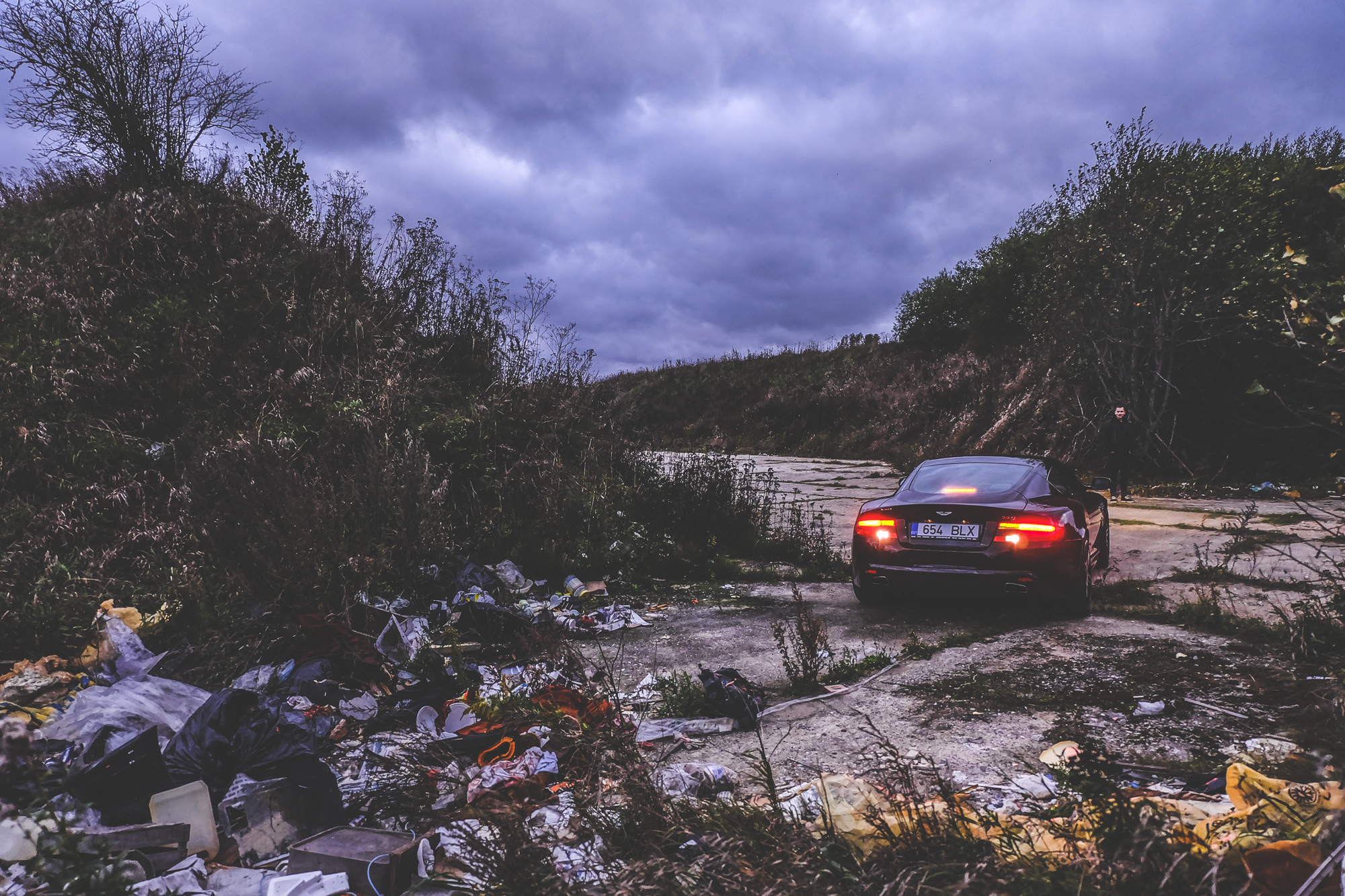 Aston Martin DB9 (oktoober 2015)